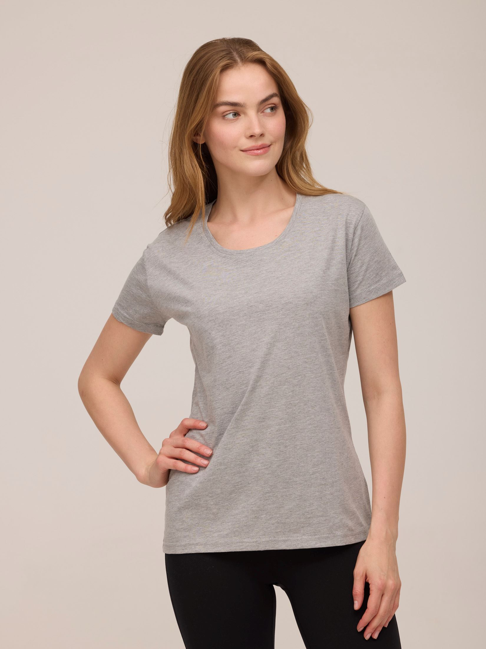 חולצות נשים